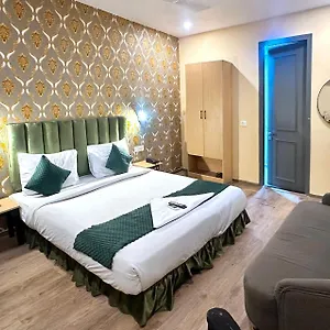 Hotel Nidra Dwarka Near Yashobhoomi Convention Centre Delhi (National Capital Territory of India)
